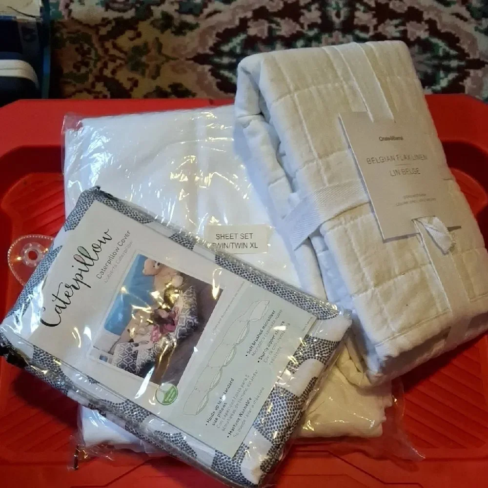Bedding Lot Casaluna Belgian Flax Sham, Twin XL Sheet Set, Caterpillow Cover